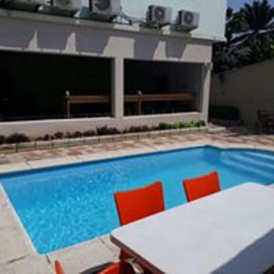Msquare Hotel Gra Ikeja Bagian luar foto